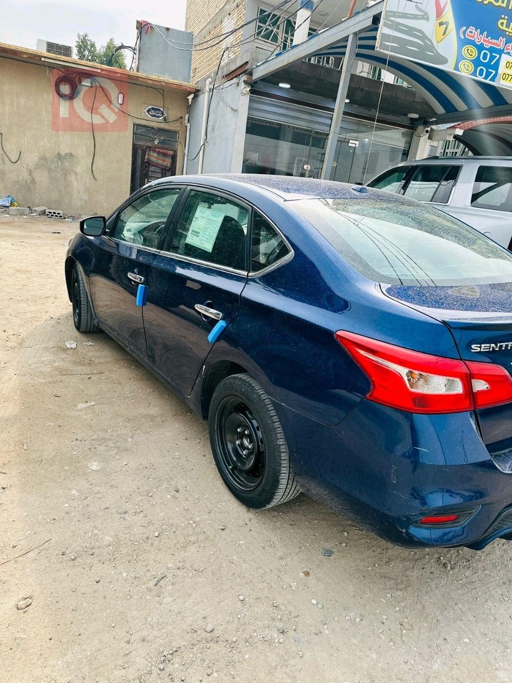 نيسان سنترا